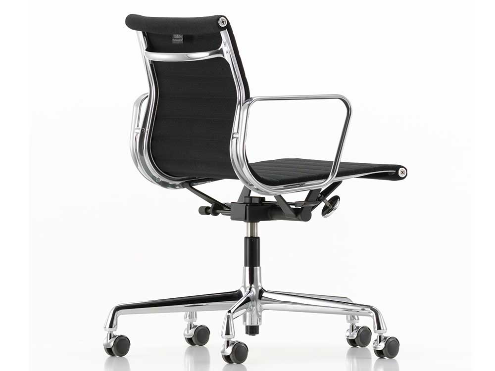Vitra-Aluminium-Chair-118-zwart-2