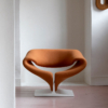 artifort-ribbon-fauteuil-stof-oranje