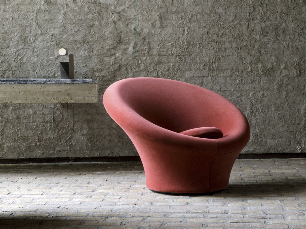 Artifort-fauteuil-Mushroom-rood-stof